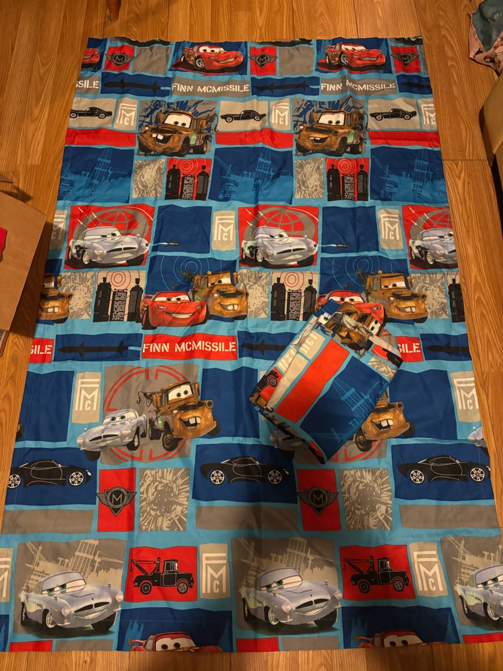 2 panel Disney Pixar Cars 2 curtains